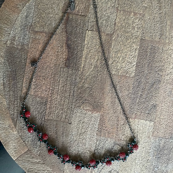 Victoria Trading Company costume jewelry, red - Picture 2 of 8